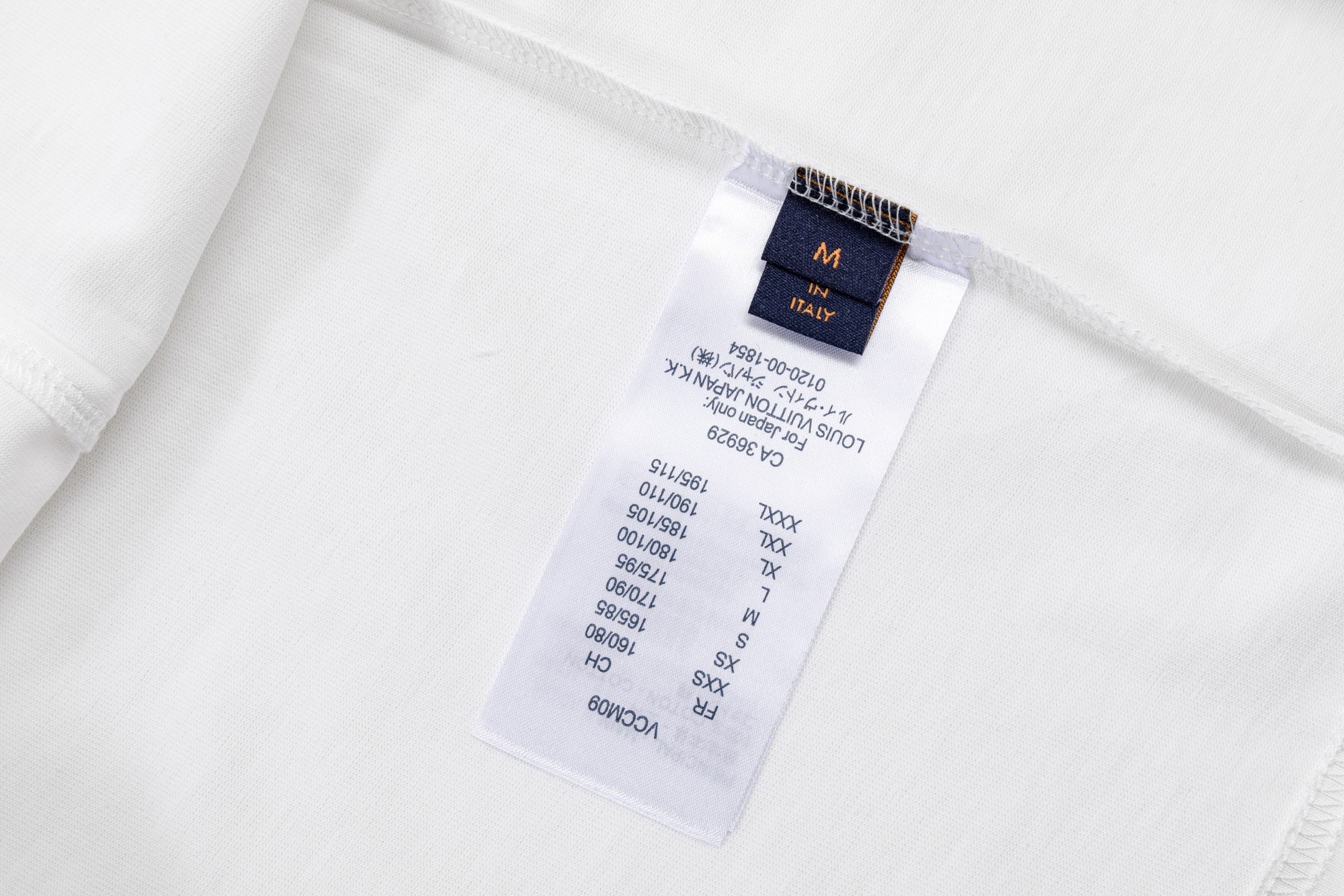 Louis Vuitton 高端品质 Lv发泡印花字母logo圆领短袖，高克重 洗水面料，洗水完280g重， 工艺，宽松版型