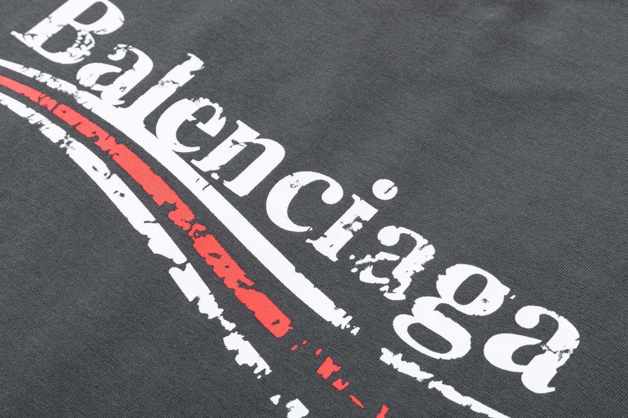 Balenciaga 高端品质 Balenciaga巴黎世家可乐印花logo圆领短袖 领口 袖口做破洞磨损工艺