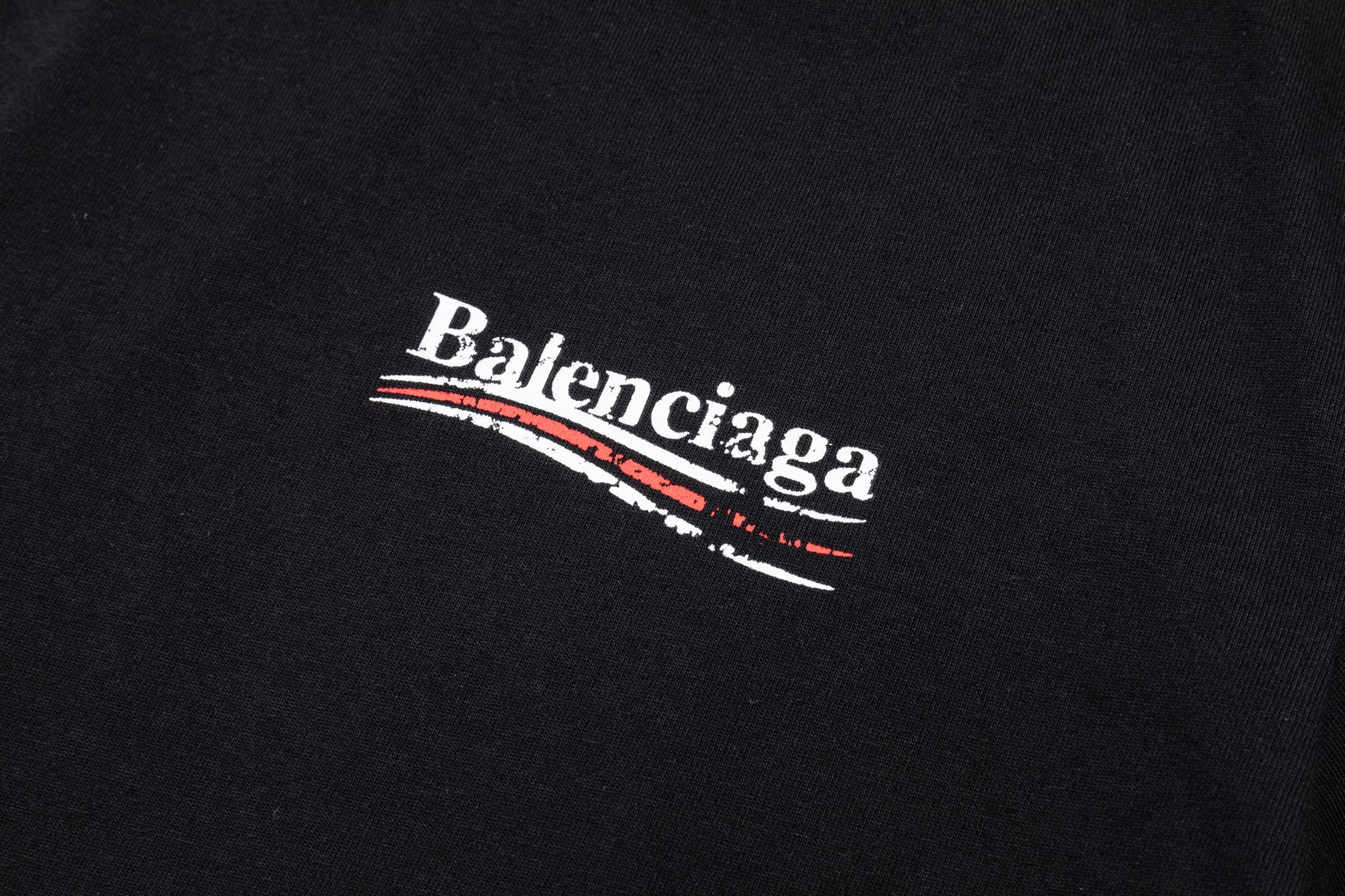 Balenciaga 高端品质 Balenciaga巴黎世家可乐印花logo圆领短袖 领口 袖口做破洞磨损工艺