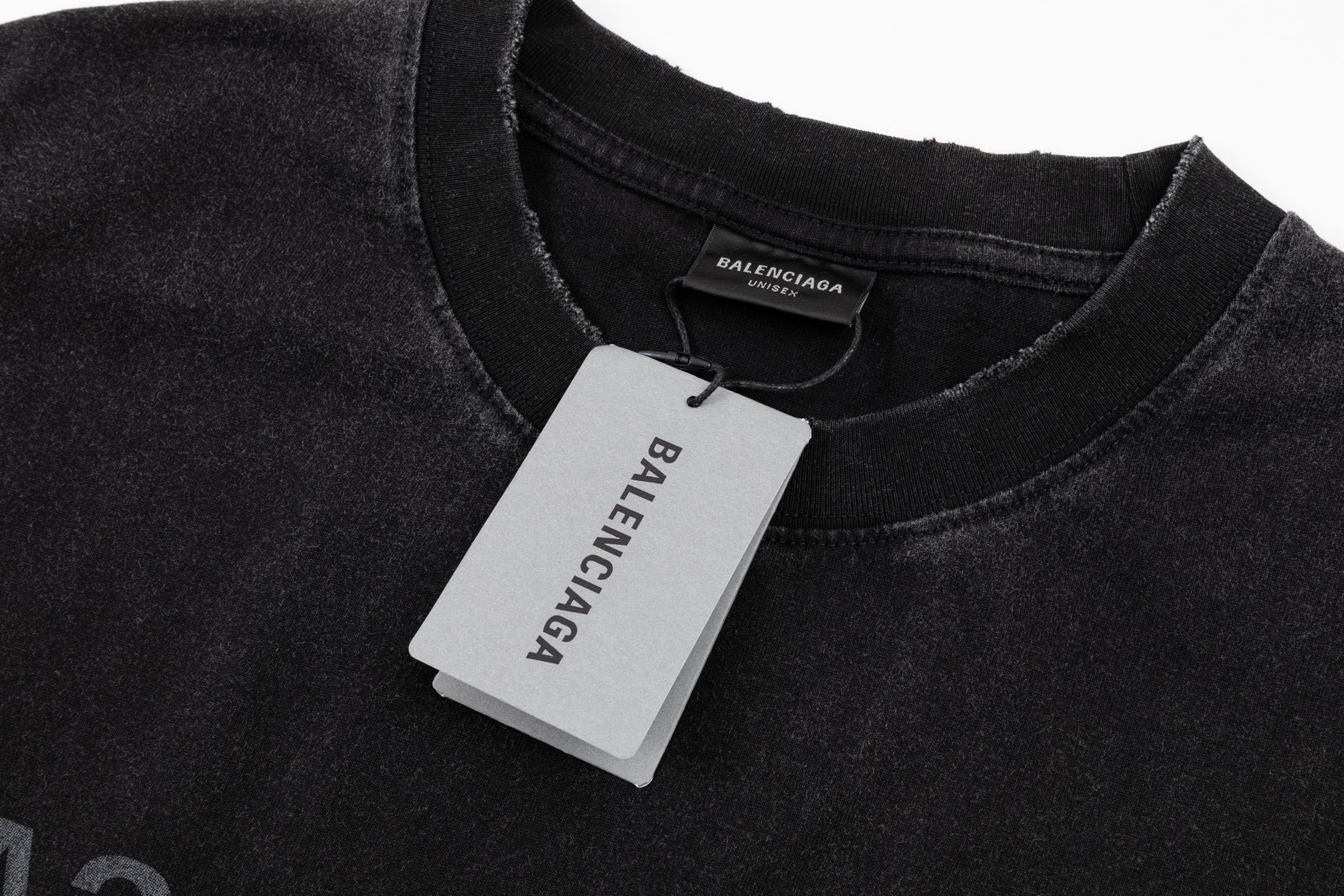 Balenciaga 高端品质 Balenciaga巴黎世家印花字母logo圆领短袖 领口 袖口做破洞磨损工艺