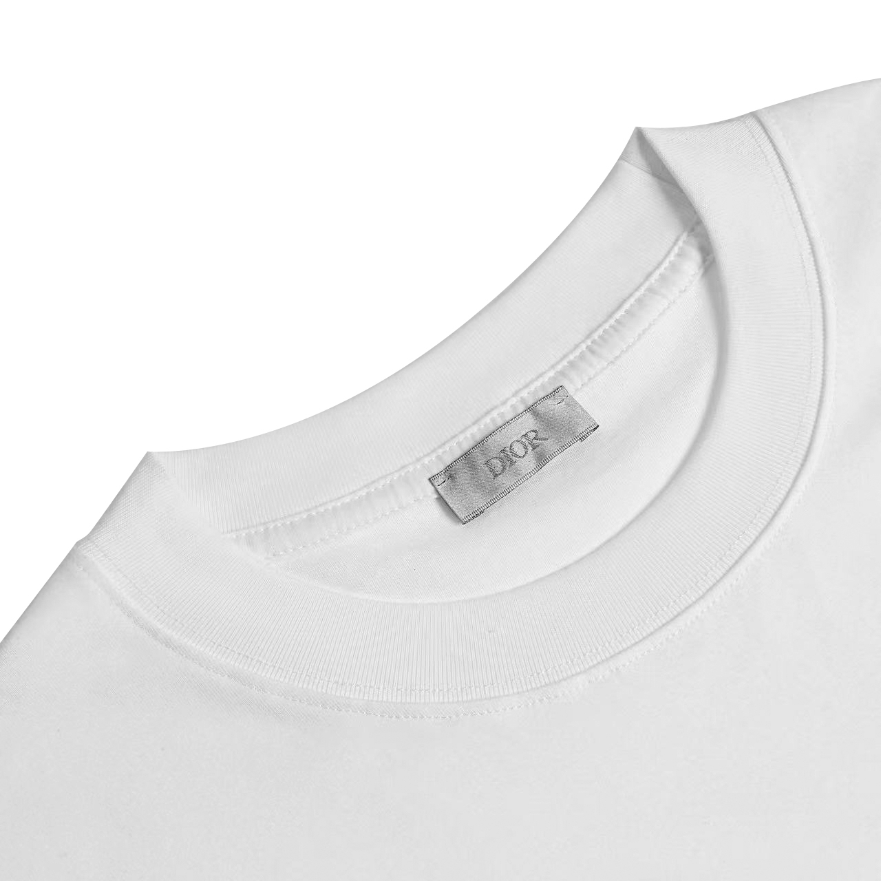 Dior 高端品质 Dior胸口刺绣字母logo圆领短袖，高克重 洗水面料，洗水完280g重， 工艺，宽松版型