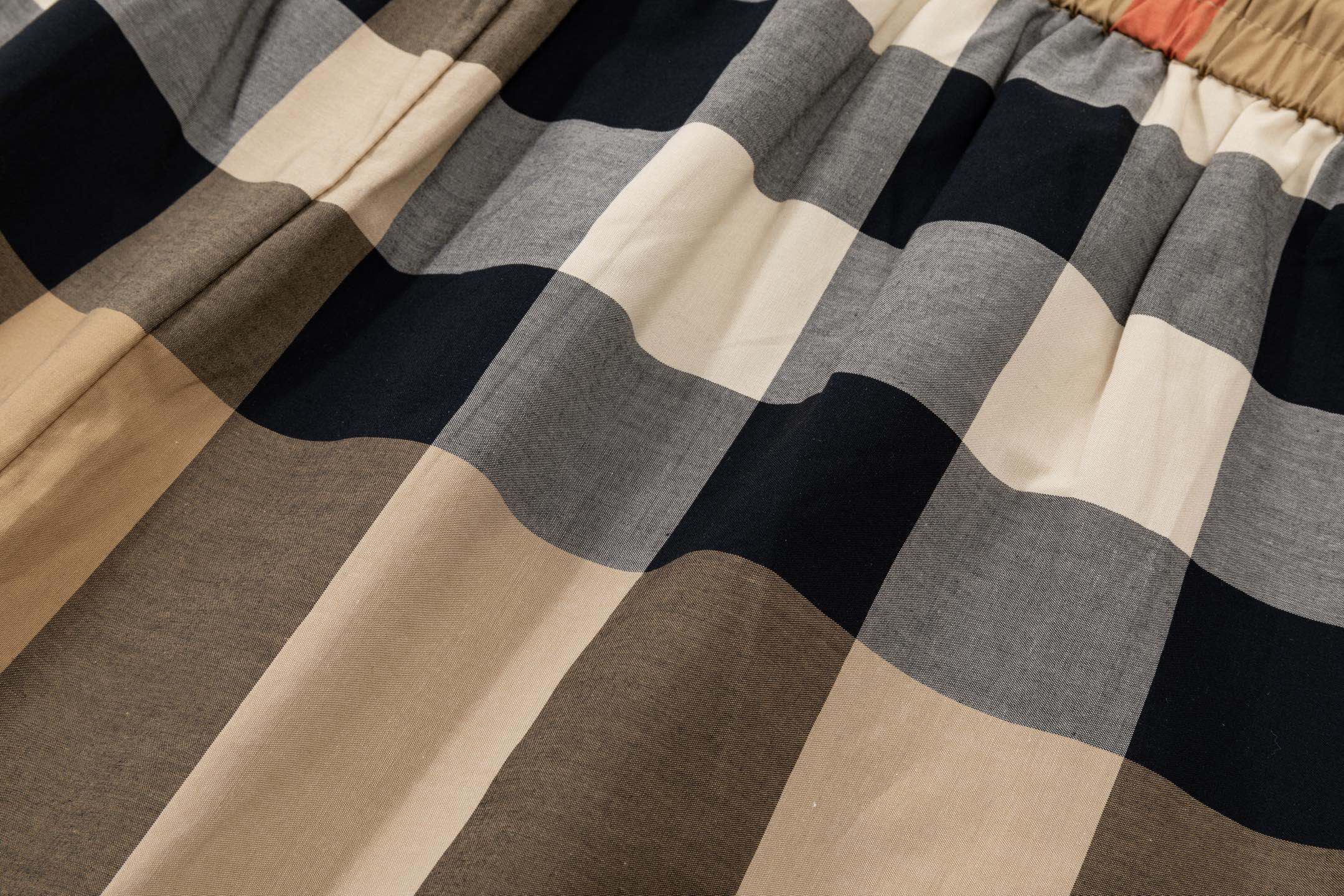 Burberry 高端品质 BURBERRY 巴宝莉 款梭织五分裤，宽松版型