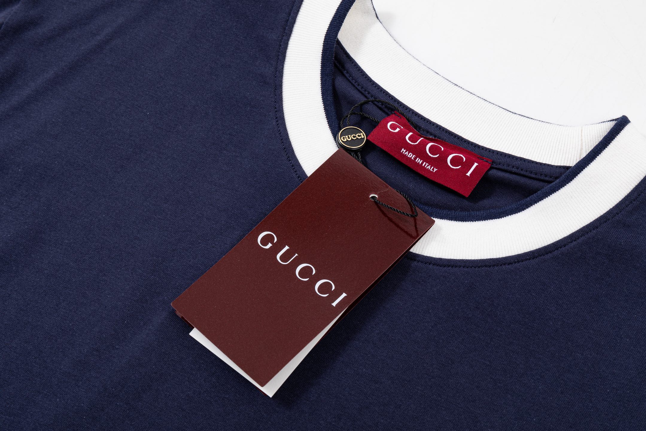 Gucci 高端品质 Gucci古驰1921刺绣小字母logo圆领短袖，高克重 洗水面料，洗水完280g重， 工艺，宽松版型