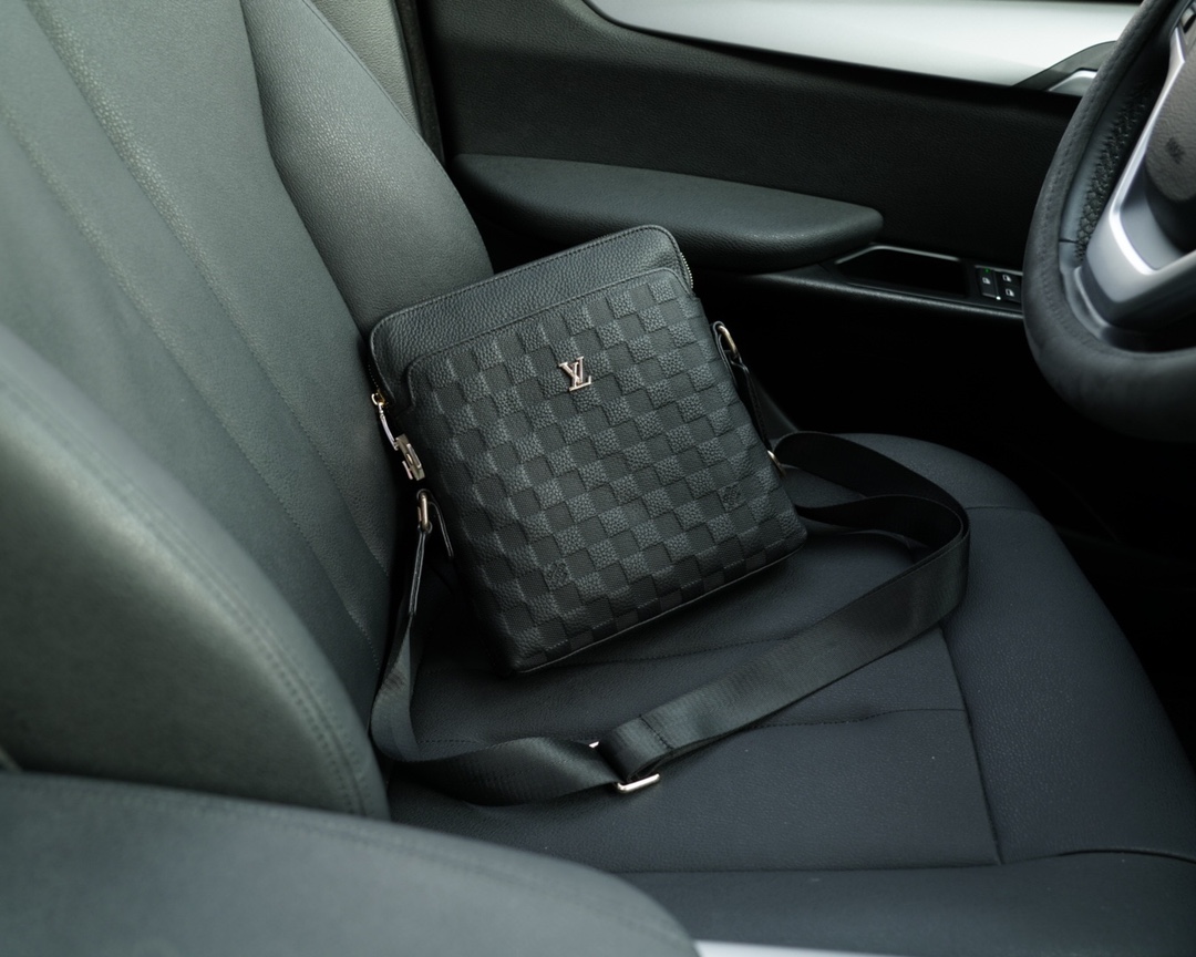 Highest quality replica
 Louis Vuitton Replica
 Crossbody & Shoulder Bags Calfskin Cowhide