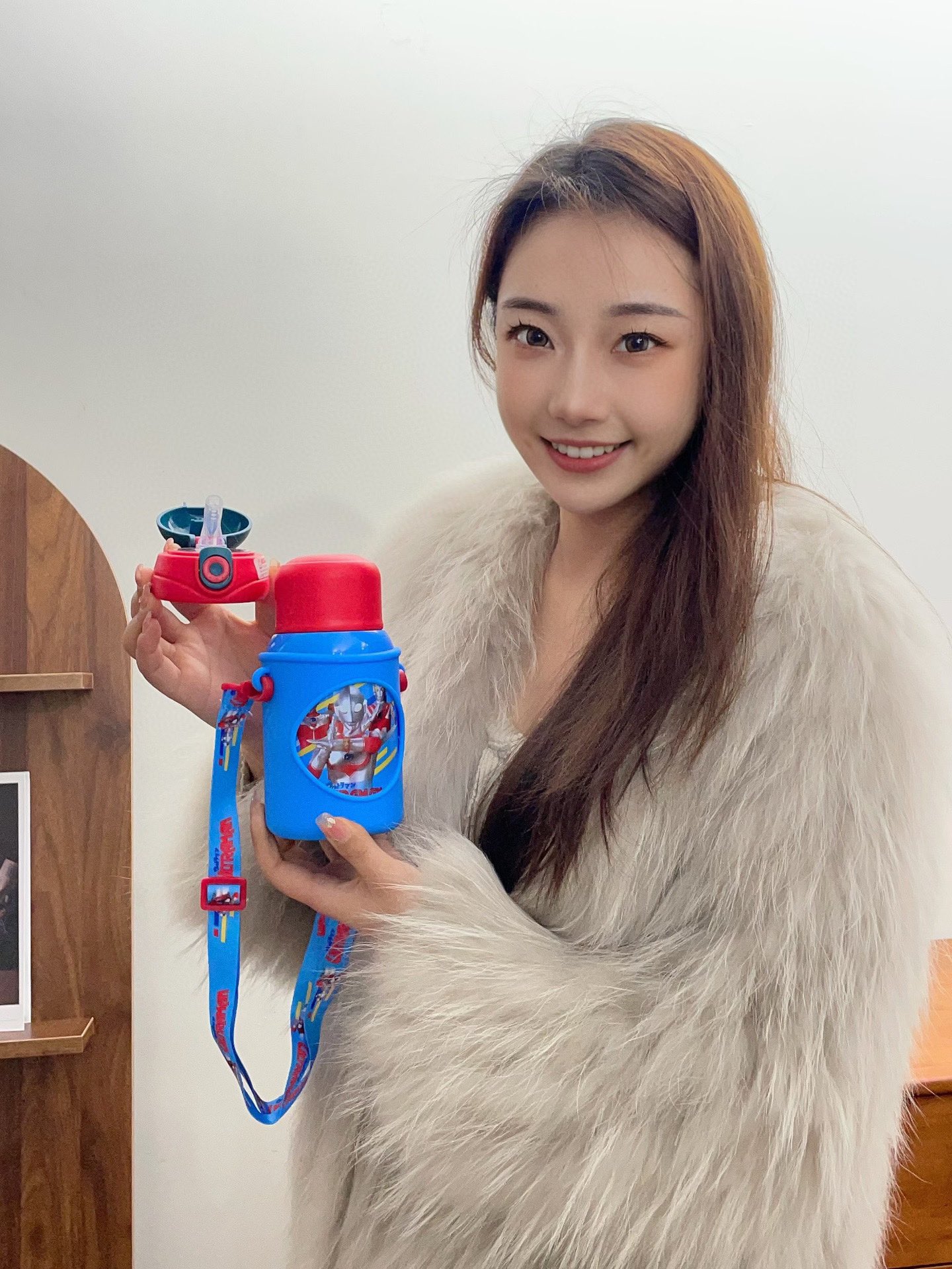 杯盖用的是食品级的PP材质 7