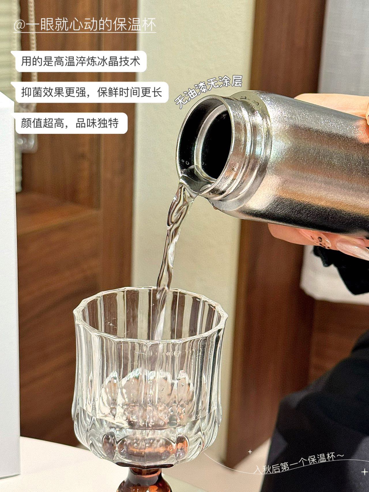 Louis Vuitton Haute Couture Haute Couture Ready-to-Wear Clothing Dress 8