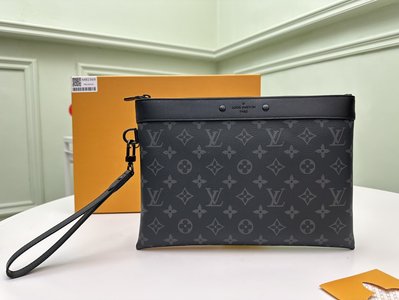 Louis Vuitton Clutches & Pouch Bags Black Monogram Canvas Pochette M81569