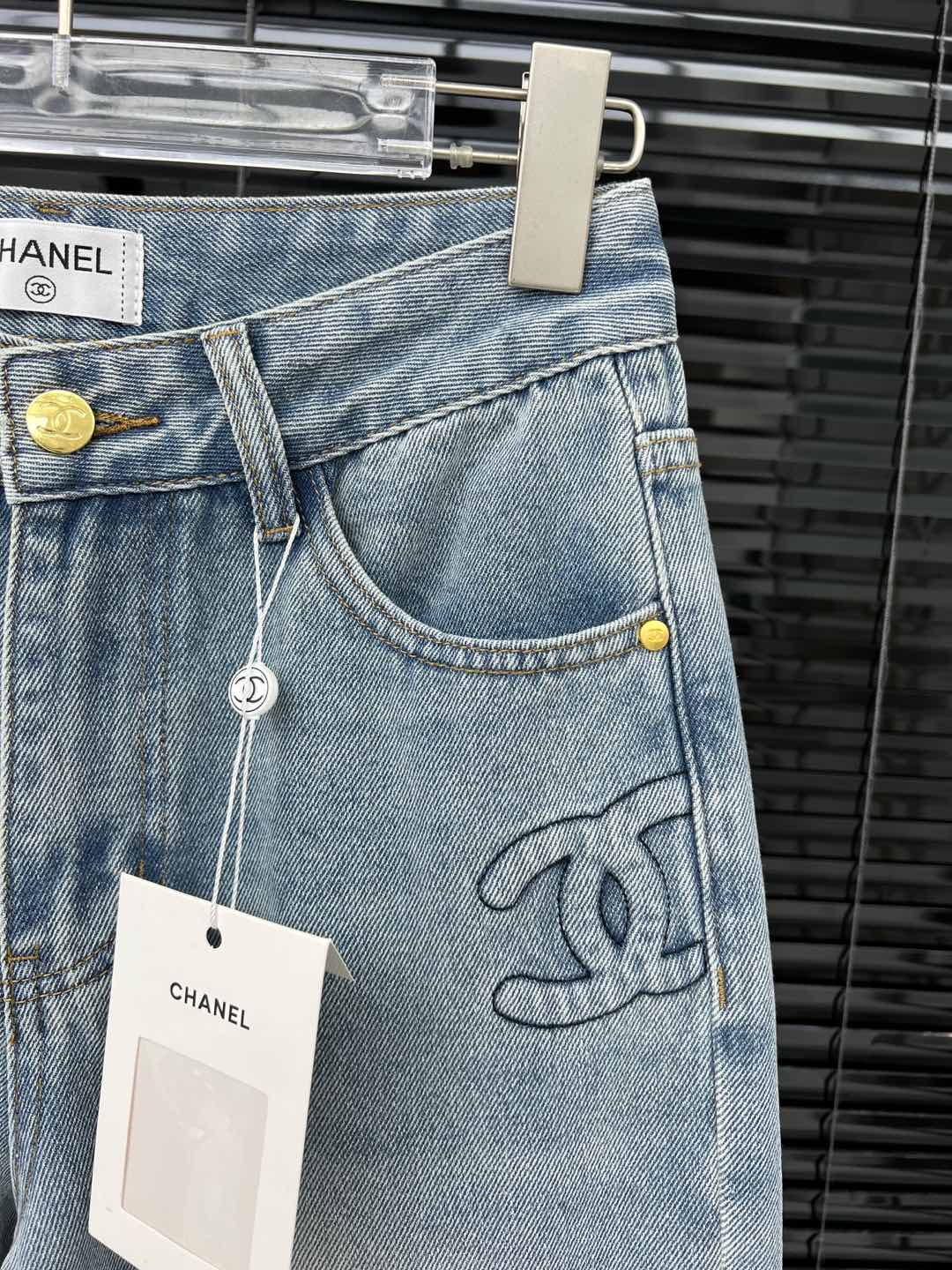 i1744082477204 728 0 7