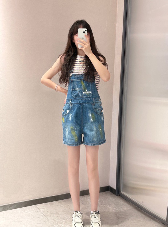 ACN  背带短裤服装 6