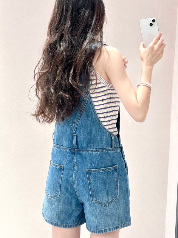 ACN  背带短裤服装 9