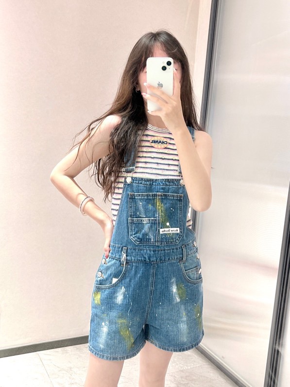 ACN  背带短裤服装 3