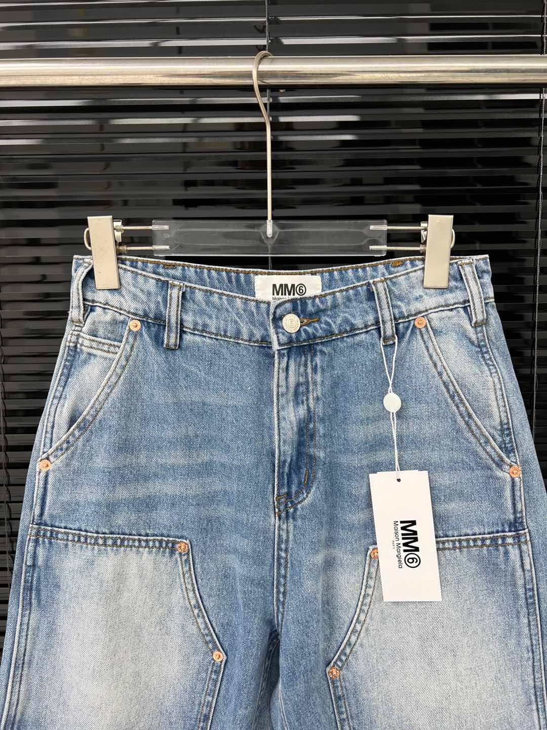 High-Quality MM6 Individual Jeans: Imported, Soft, Delicate, Glamorous – Review. - 图片 3