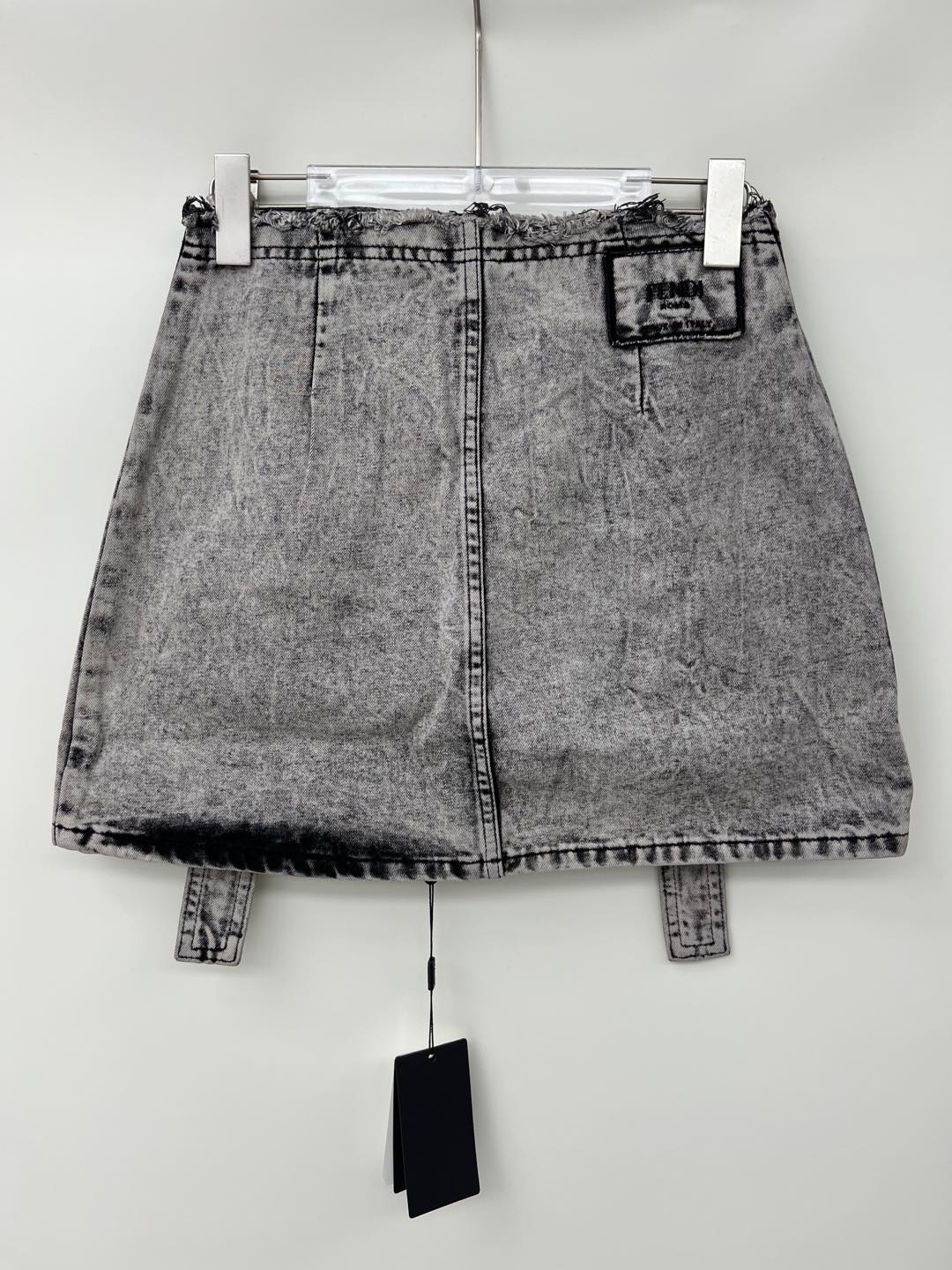 Fendi Mini Skirt Denim Cement Gray A-Line with Pockets and Zipper Closure 7 i1746603995562 4376 0 6