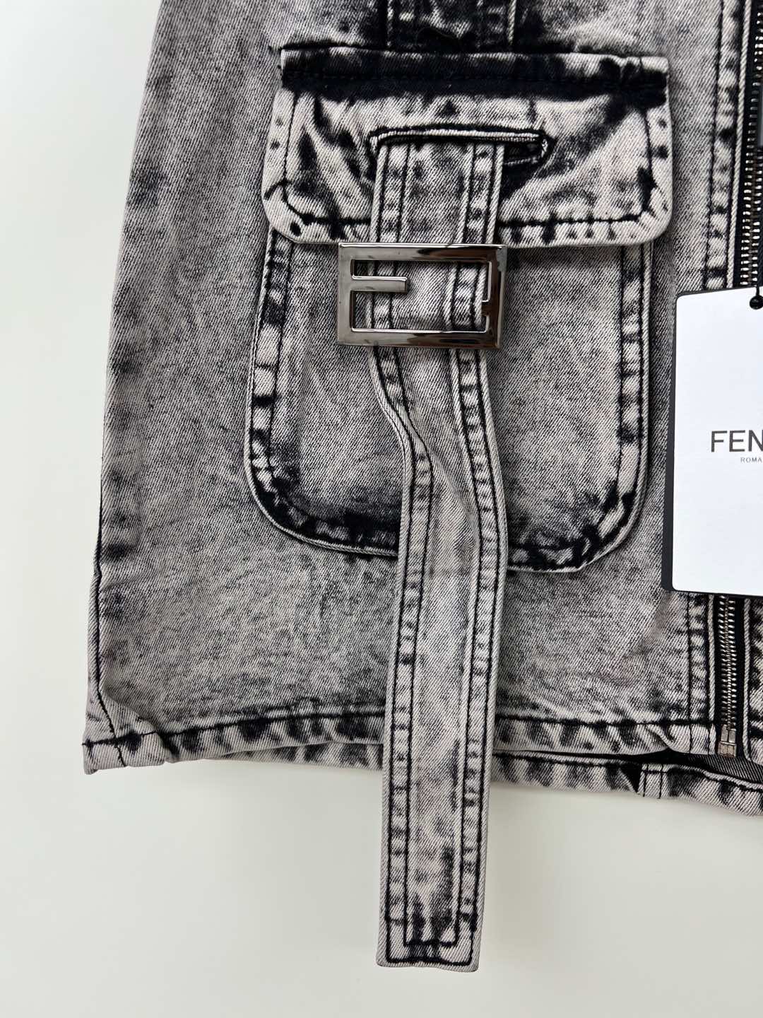 Fendi Mini Skirt Denim Cement Gray A-Line with Pockets and Zipper Closure 3 i1746603995562 6289 0 2