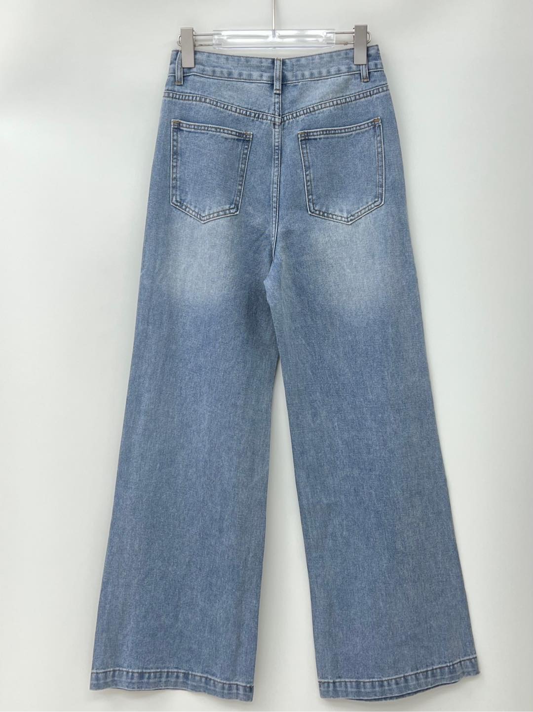 Miu Miu Rhinestone Embellished High-Waisted Wide-Leg Jeans for Women 2 i1746604314028 5122 0 1