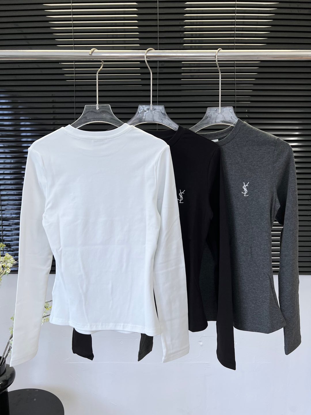 High-End Women’s Suit with Embroidered Cotton Shirt for Autumn/Winter Fashion - 图片 3