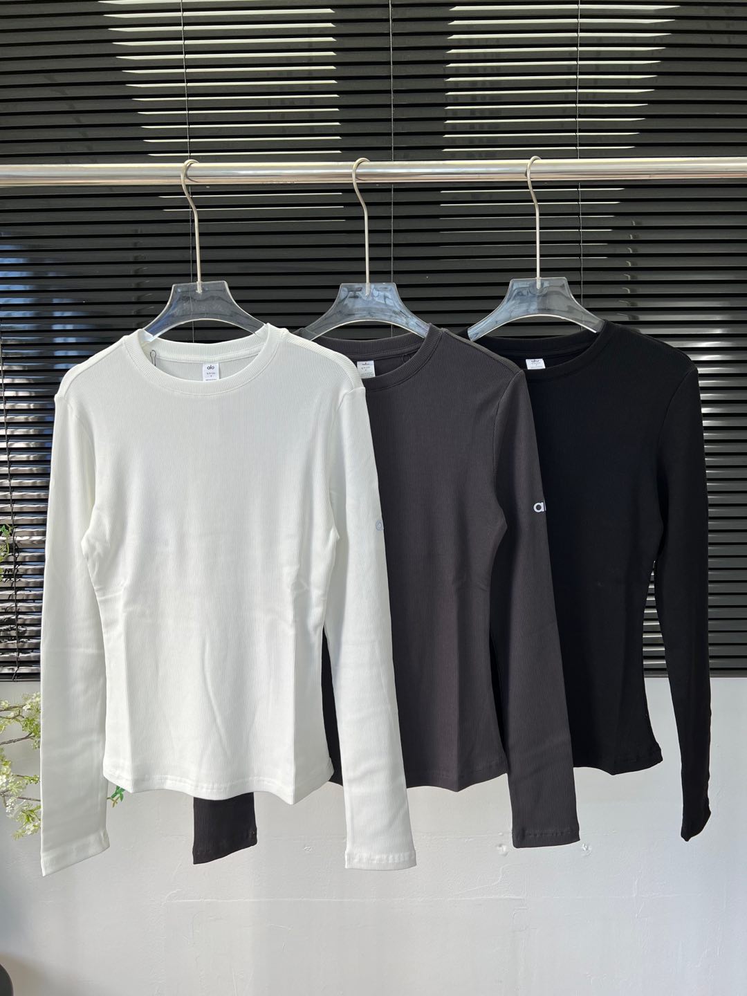 High-end Female Suit Package with New Cotton Undergarments for Autumn/Winter Collection