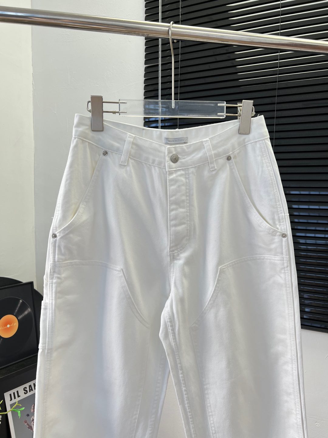 Dio* 25早秋新款 口袋工装休闲长裤 采用原牛仔棉面料口袋工装设计 版型宽松 男女都可以穿 白色色系