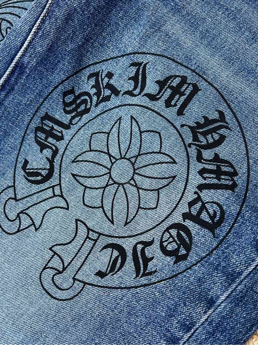 CH克罗心 25早秋新款 涂鸦贴皮十字架弹力直筒裤 定制yb斜纹面料材质 质感超好的 粉色立体十字架设计