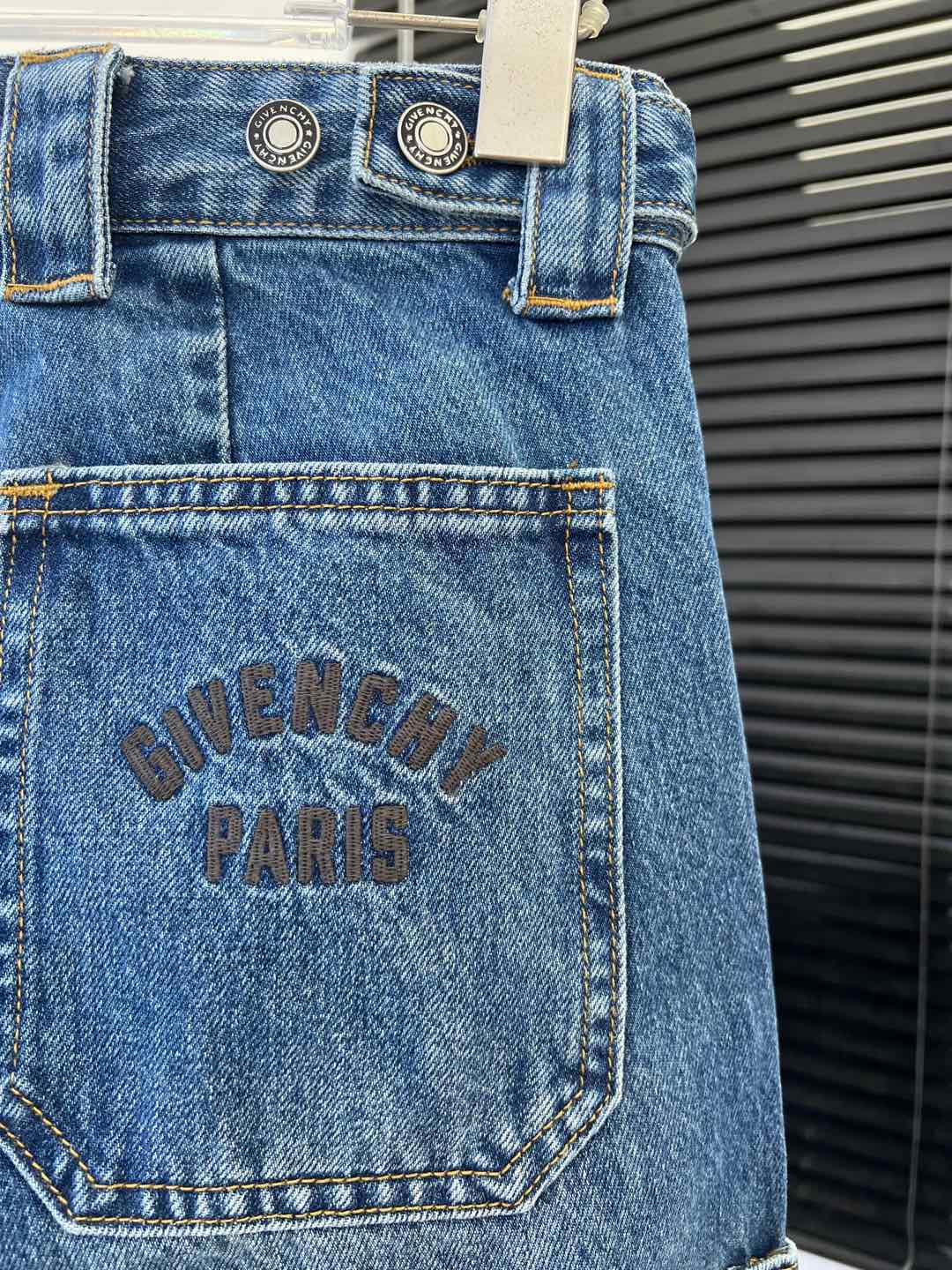Givenchy - Pants