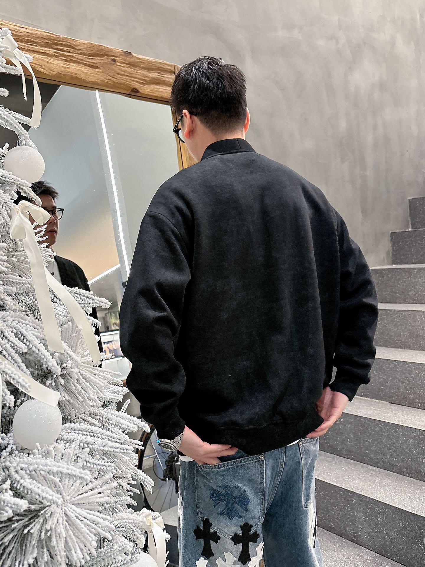 路易威登 Louis Vuitton 高定典藏名品高定成衣时装外套连衣裙衬衫T恤 #E42FFBD5 3