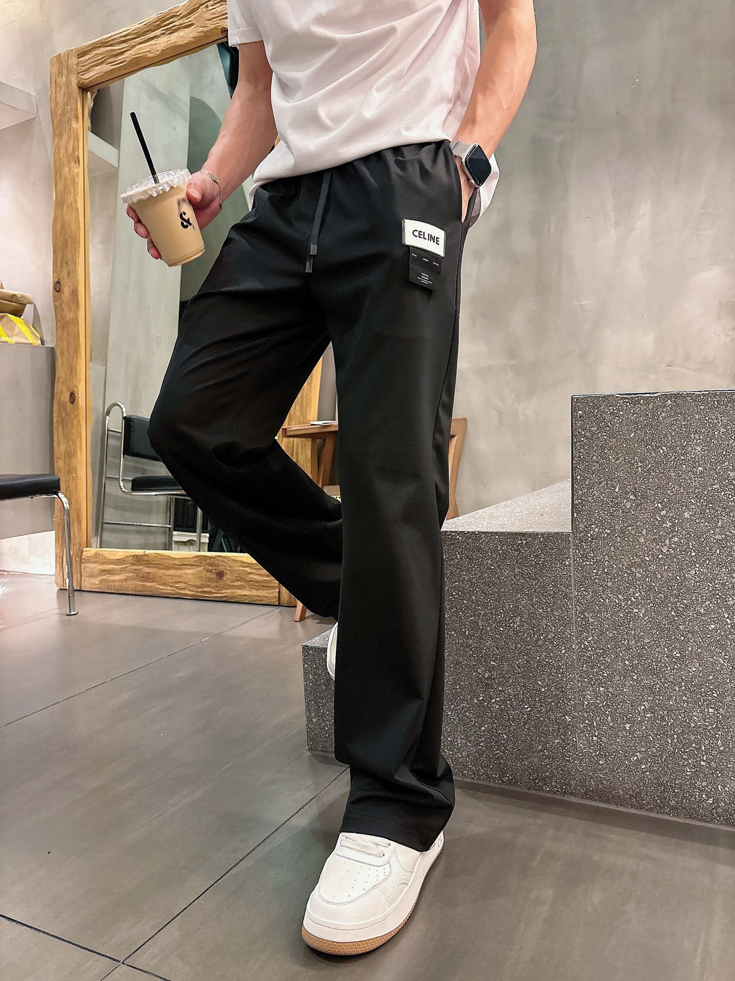 Celine’s New Summer Thongs: High-Quality Silk Fabric, Cozy Air, Spectrum Design, Side-Marked Dots - 图片 4