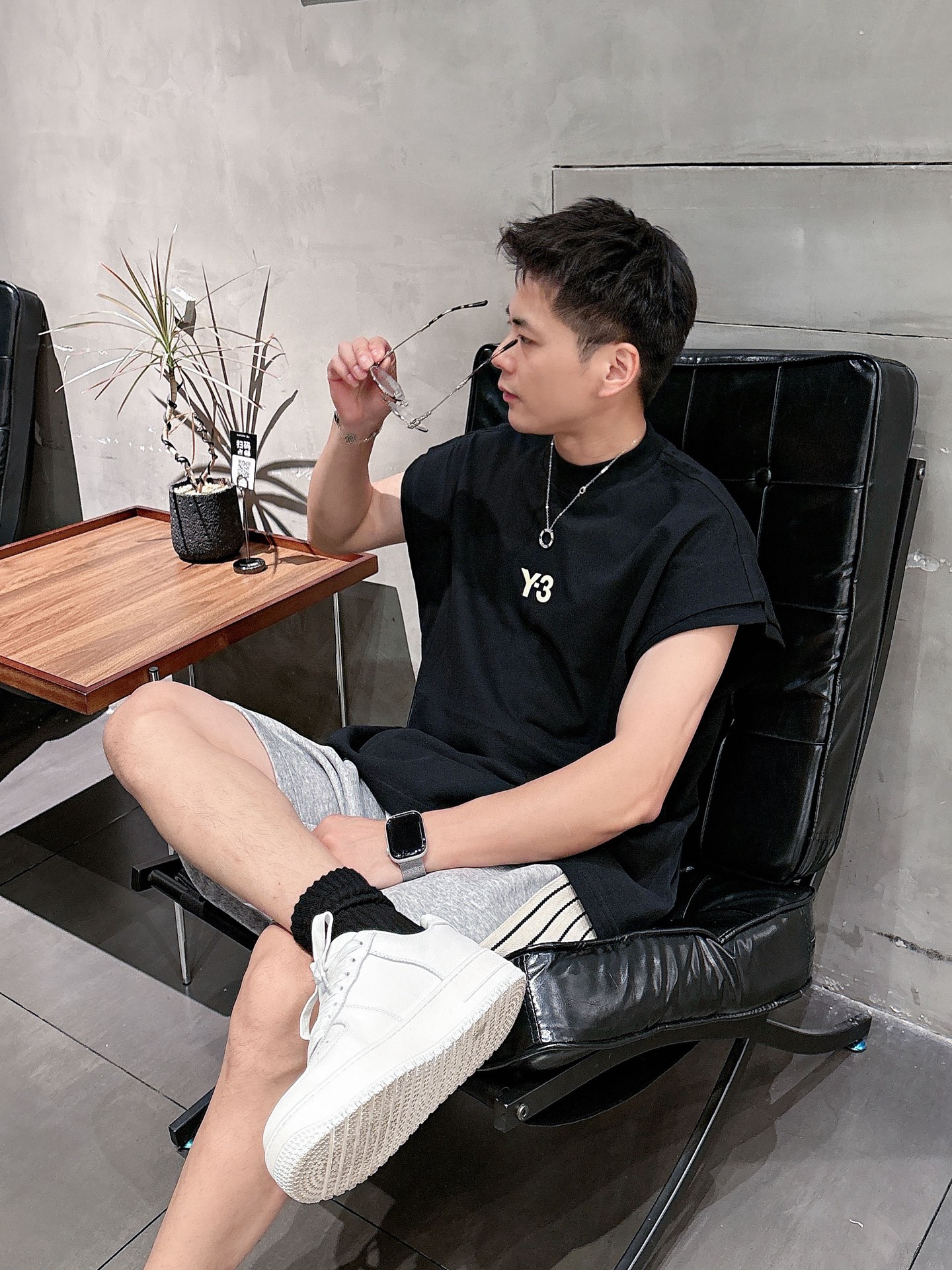 “High-quality Cotton Summer Vests with Novel Fake Two-Piece Design – Y.3 Collection” - 图片 9