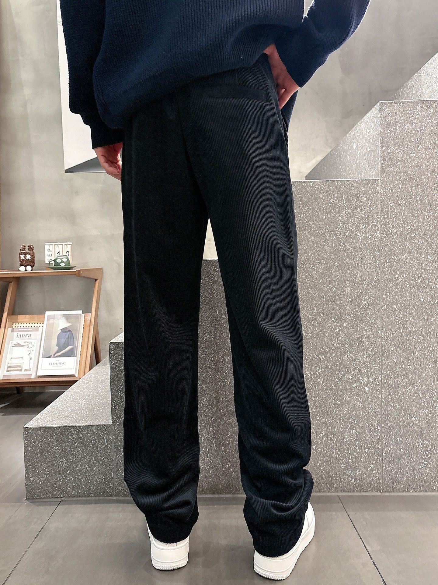 Moncler Corduroy Pants: Stylish Straight-Leg Trousers with Logo Detail 8 i1757919869131 5795 0 6