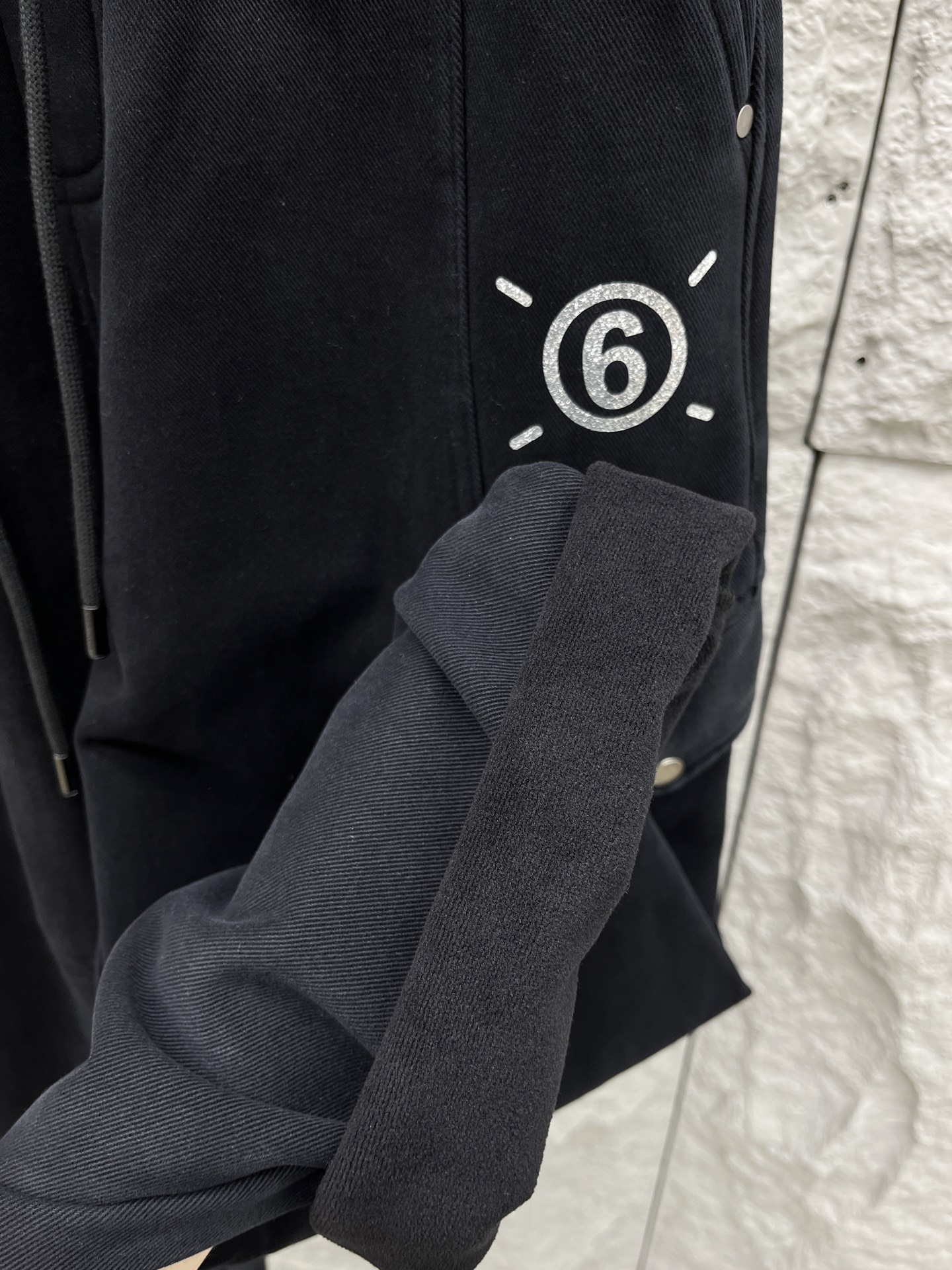 马吉拉🔥🔥冬季新款休闲裤，整款休闲裤非常高档，面料与版型都是极其精良的，着穿这种高档的裤装真的是很有档次