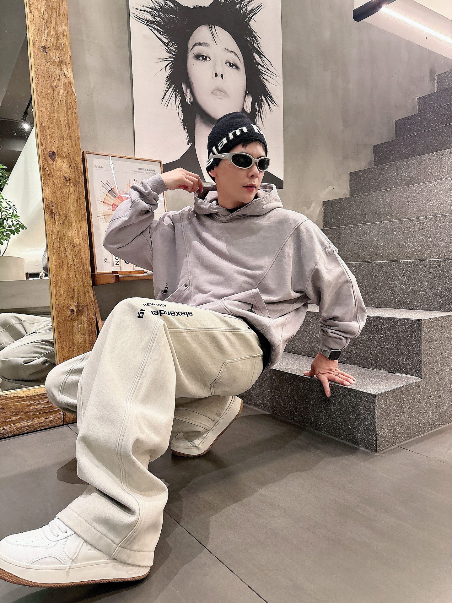 Y.3🔥🔥秋冬新款卫衣，采用进口优质材质的面料，中等厚度，面料自带微弹，具有空气感，触感极好且质感非常棒