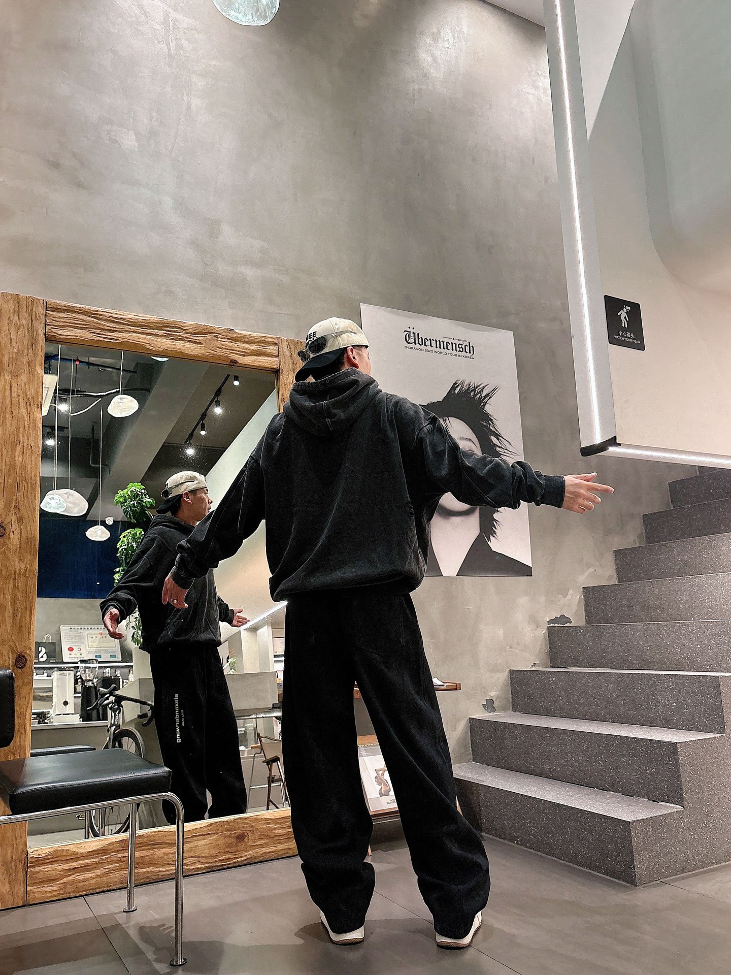 Y.3🔥🔥秋冬新款卫衣，采用进口优质材质的面料，中等厚度，面料自带微弹，具有空气感，触感极好且质感非常棒