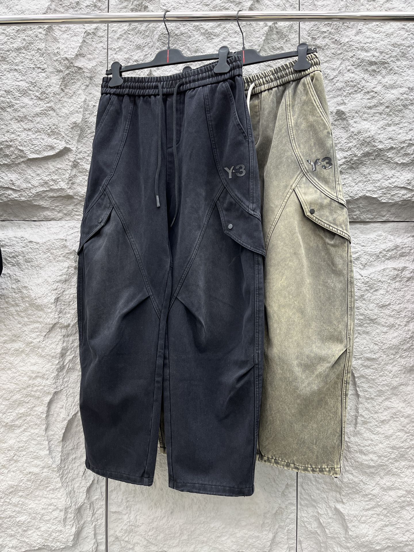 . 521110_300 521110_300