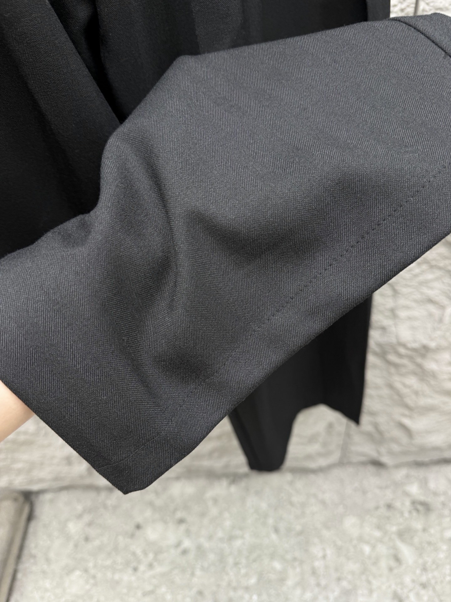 马吉拉🔥🔥春夏新款宽松阔腿休闲西裤，压褶设计简直是神来之笔，不仅增加了裤子的层次感，还超级显瘦，抽绳视觉