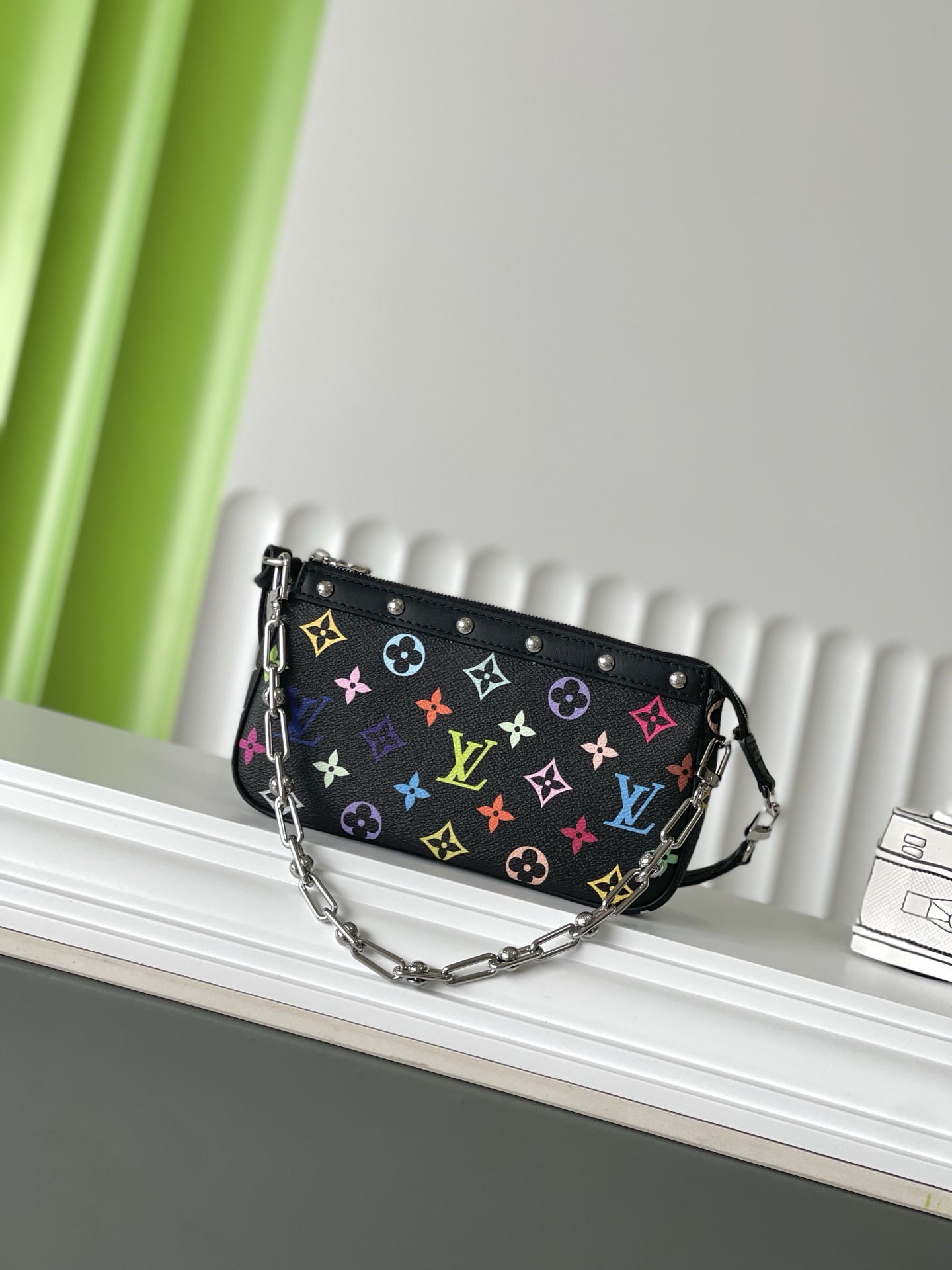 NO:208026,Purchase price M13663 22×13×4 L POCHETTE Chain pack Top original order Variable code chip, LV [top original order], louis vuitton19860909拿货价 M13663 22×13×4 L POCHETTE 链条包 顶级原单 变码芯片,LV【顶级原单】,louis vuitton,Bag