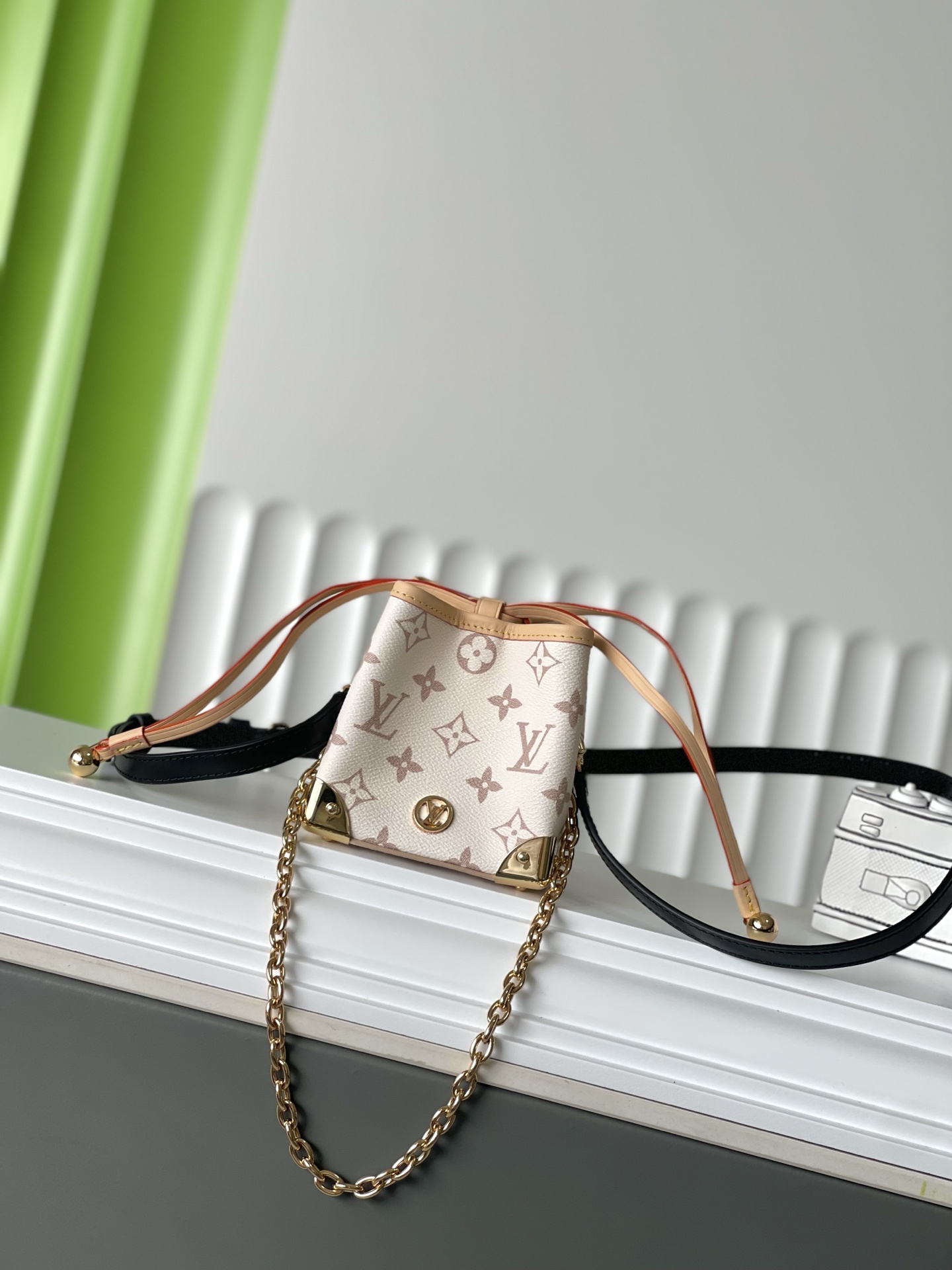 NO:208025,Purchase price M83227 11.5×11.5×11.5 ONLINE ONLY Mini Bucket Pack Top Original Slot Code Change Chip, LV [Top Original Slot], louis vuitton19860909拿货价 M83227 11.5×11.5×11.5 ONLINE ONLY 迷你水桶包 顶级原单 变码芯片,LV【顶级原单】,louis vuitton,Bag