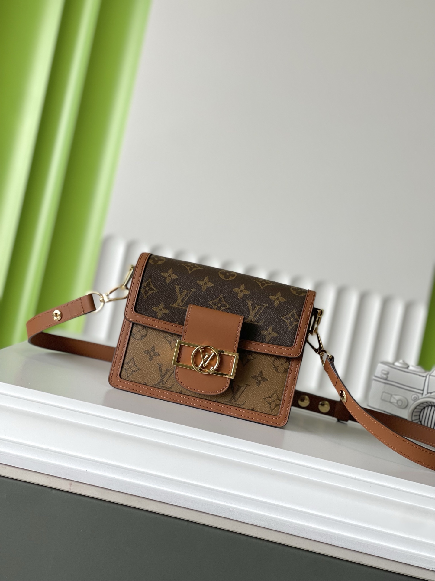 NO:212438,M45959 20×15×9 DAUPHINE MINI Daphne Crossbody Bag Top Original Single Coding Chip, LV [Top Original Single], louis vuitton,satchels,crossbody bags19860909M45959 20×15×9 DAUPHINE MINI 达芙妮斜挎包 顶级原单 变码芯片,LV【顶级原单】,louis vuitton,satchels,crossbody bags,Bag