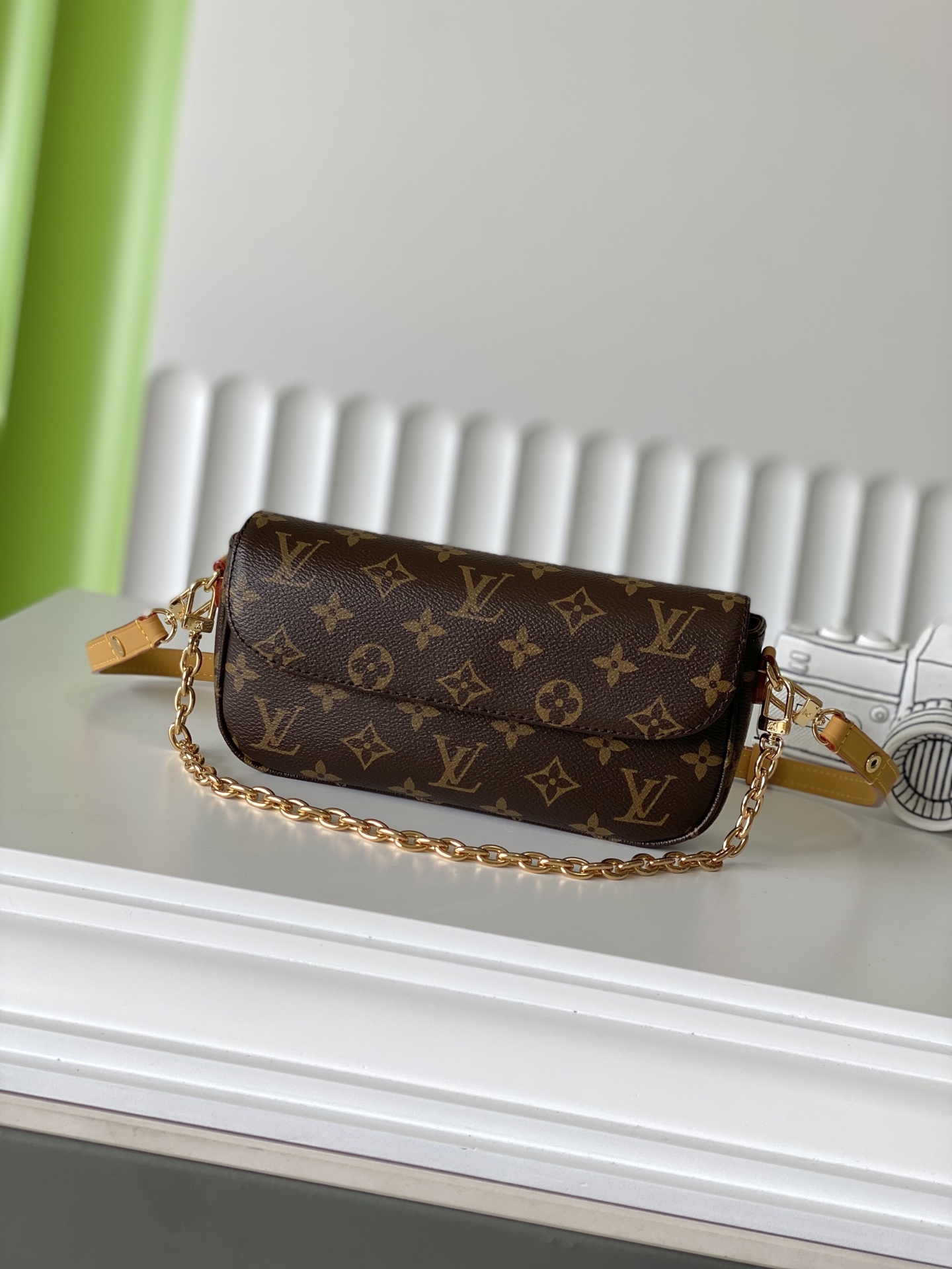 NO:384432,M81911 23.5×12×4.3 CHAIN ​​IVY Chain Crossbody Bag Top Original Single Coding Chip, LV [Top Original Single], louis vuitton,satchels,crossbody bags19860909M81911 23.5×12×4.3 CHAIN IVY 链条斜挎包 顶级原单 变码芯片,LV【顶级原单】,louis vuitton,satchels,crossbody bags,Bag