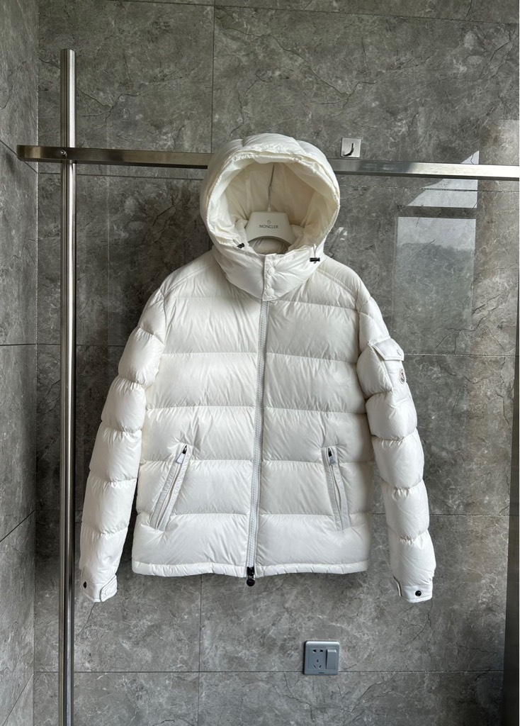 NO:612032,M92 maya white. The best down jacket in history. Size: M-3XL,,down jacket,alexander wang19860909M92款 maya玛雅 白色. 史上最好的一款羽绒服. 尺码: M-3XL,,down jacket,alexander wang,Men's clothing