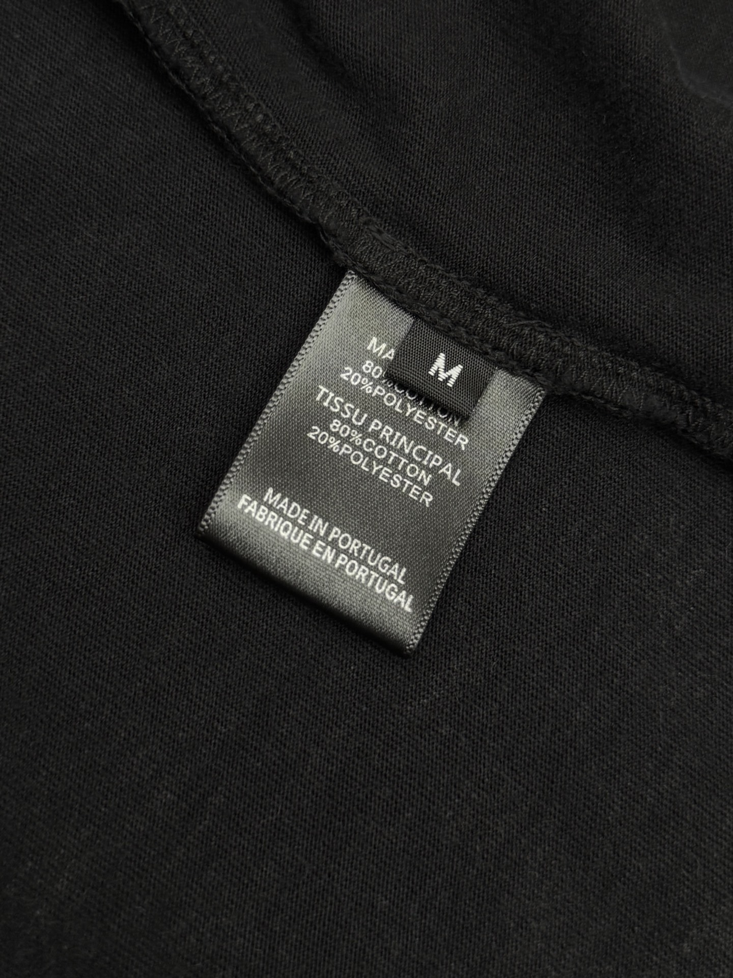 Vetements🌈🌈新款长袖🆕采用定制蜡染水洗做旧面料，独家定织定染纯棉料，柔软舒适！前幅渐变扎染印花