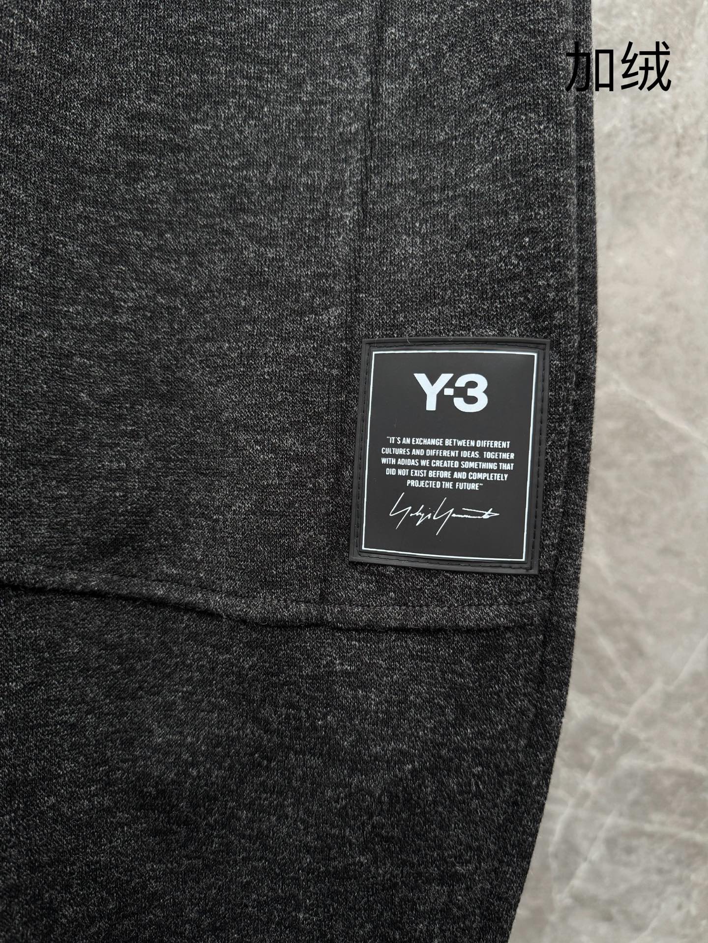 ！ （新出加绒）Y3🌈🌈经典高定新款黑武士风格加绒休闲裤，采用优质兔绒面料，超级亲肤舒适，面料超绝，裤腿