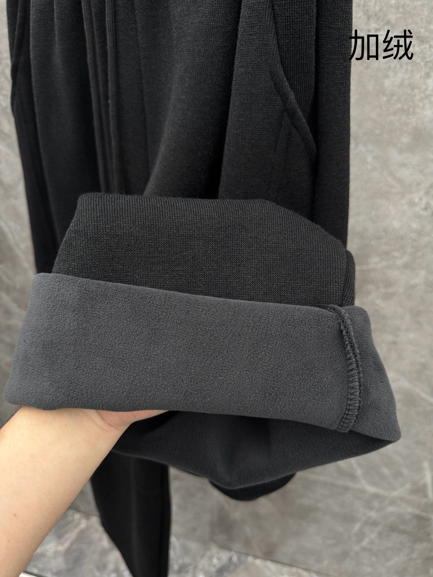 ！ （新出加绒）Y3🌈🌈经典高定新款黑武士风格加绒休闲裤，采用优质兔绒面料，超级亲肤舒适，面料超绝，裤腿