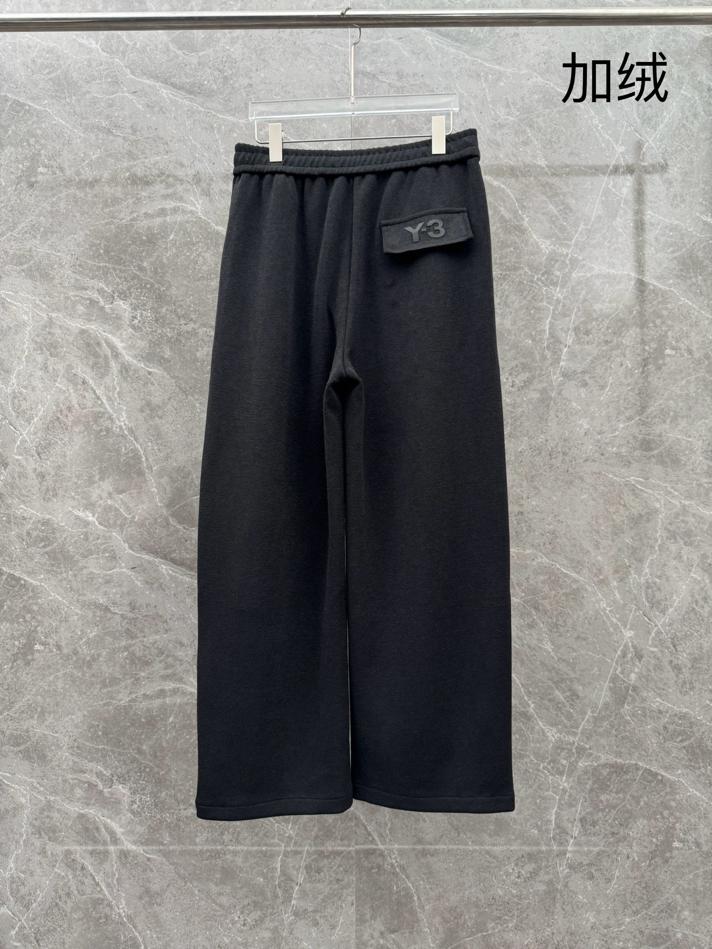 ！ （新出加绒）Y3🌈🌈经典高定新款黑武士风格加绒休闲裤，采用优质兔绒面料，超级亲肤舒适，面料超绝，裤腿