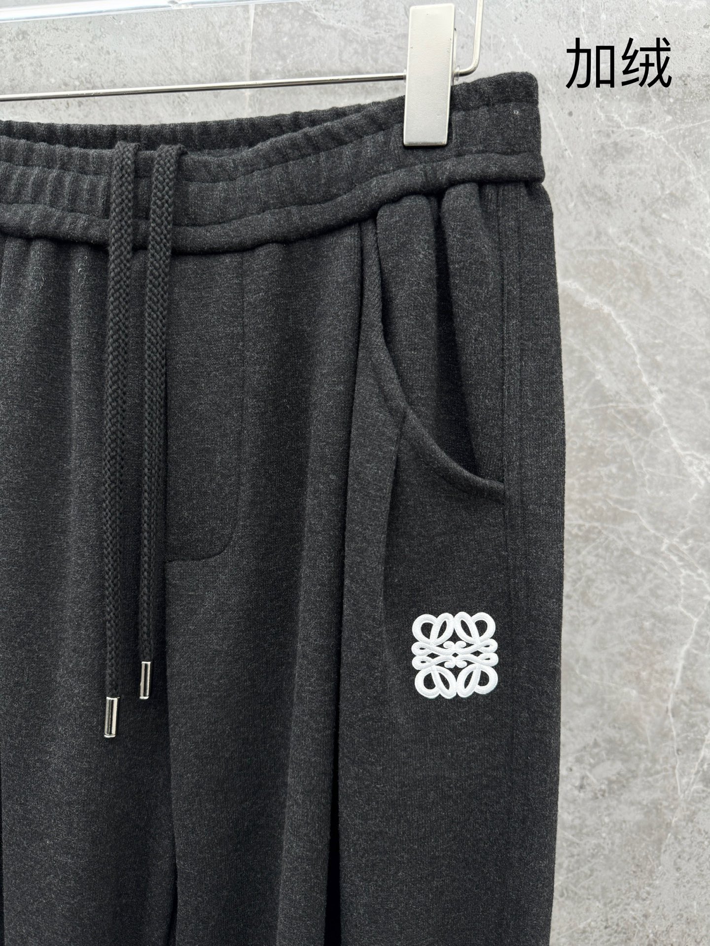 （新出加绒）罗意威🌈🌈新款加绒裤子，采用优质高定精棉面料，刺绣logo设计，超级舒适透气，面料极好亲肤舒