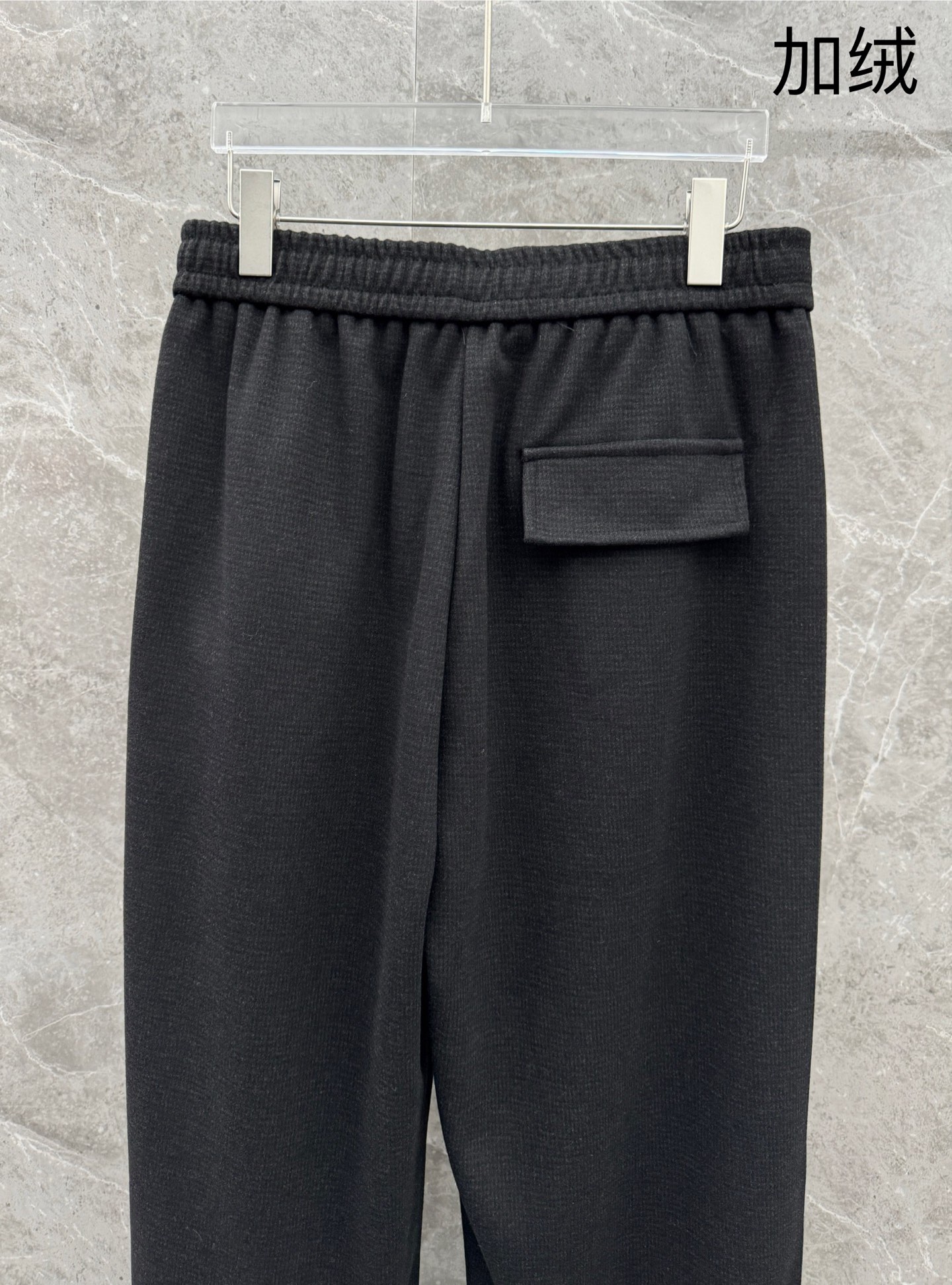 （新出加绒）马吉拉🌈🌈新款羊毛千鸟格加绒休闲裤，采用羊毛面料打造，舒适保暖轻肤软糯，非常有垂感不显臃肿。