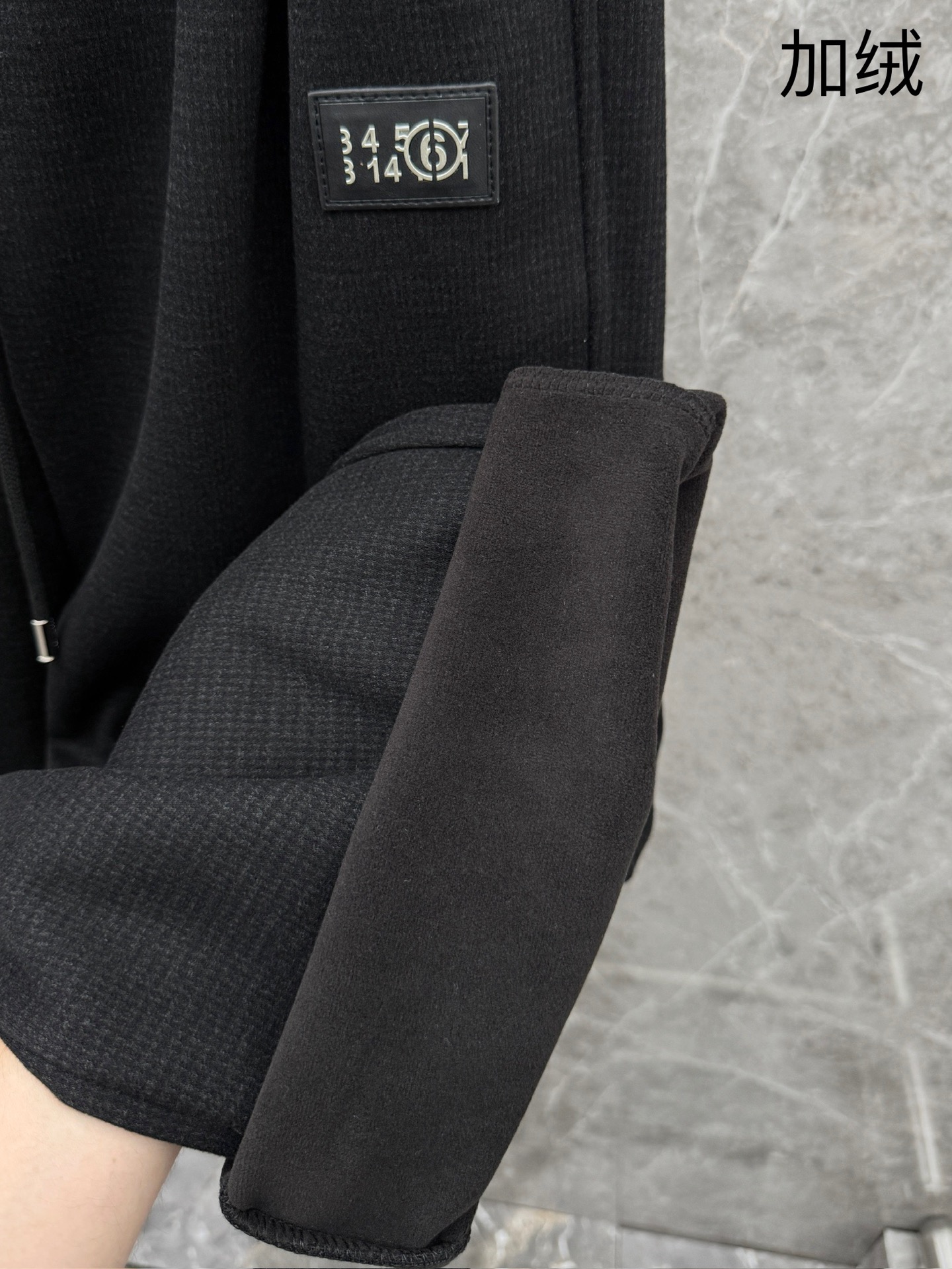 （新出加绒）马吉拉🌈🌈新款羊毛千鸟格加绒休闲裤，采用羊毛面料打造，舒适保暖轻肤软糯，非常有垂感不显臃肿。