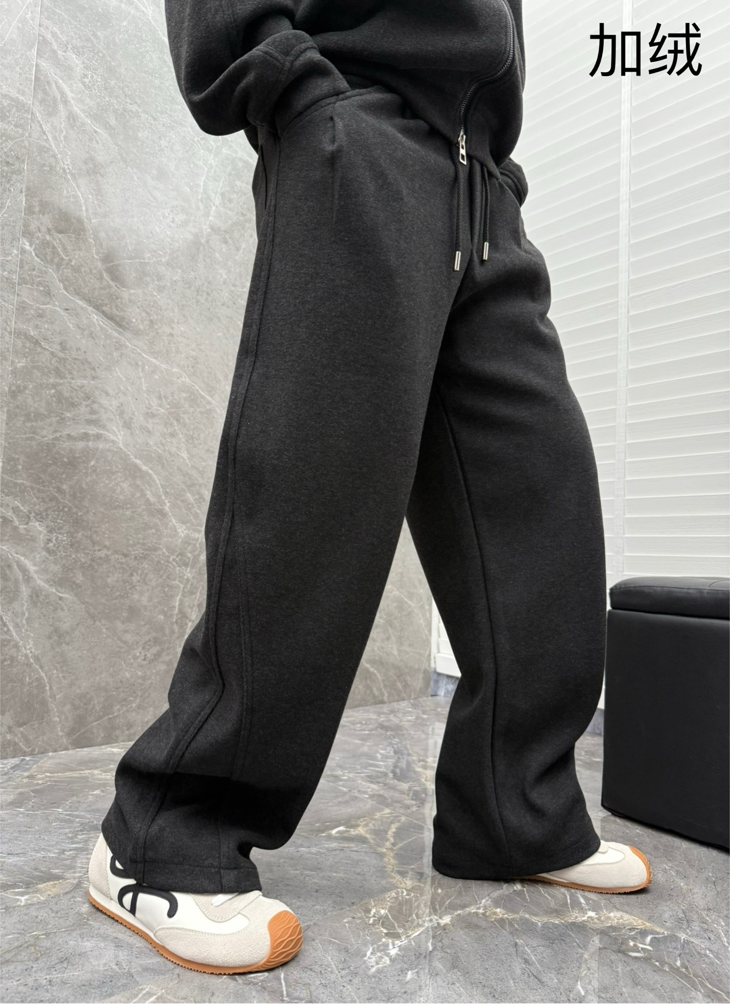 （新出加绒）罗意威🌈🌈新款加绒裤子，采用优质高定精棉面料，刺绣logo设计，超级舒适透气，面料极好亲肤舒