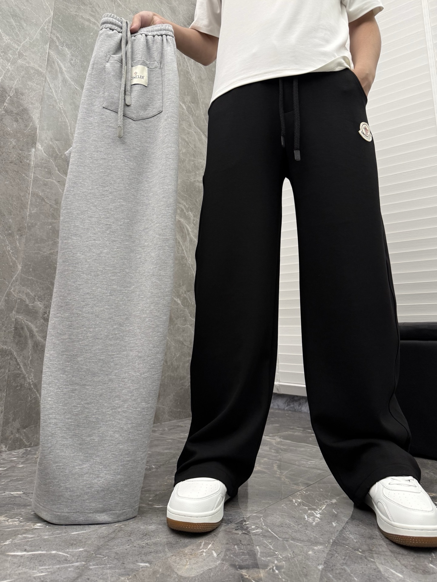 蒙口🌈🌈新款休闲长裤！采用高定优质面料，亲肤舒适细腻，久穿不变形不起皱，耐穿性能强。腰部松紧带抽绳设计，