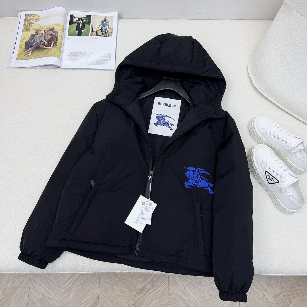 [Burberry Women