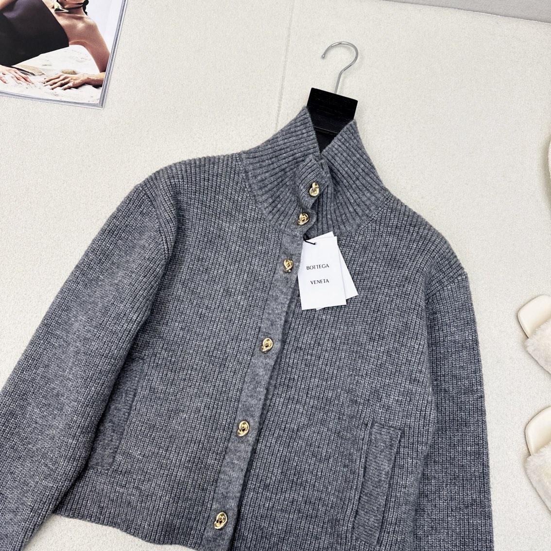 Stylish Single-Size Metal Button Dress for Autumn/Winter: Warm, Lazy, Soft, Unresistible. - 图片 2