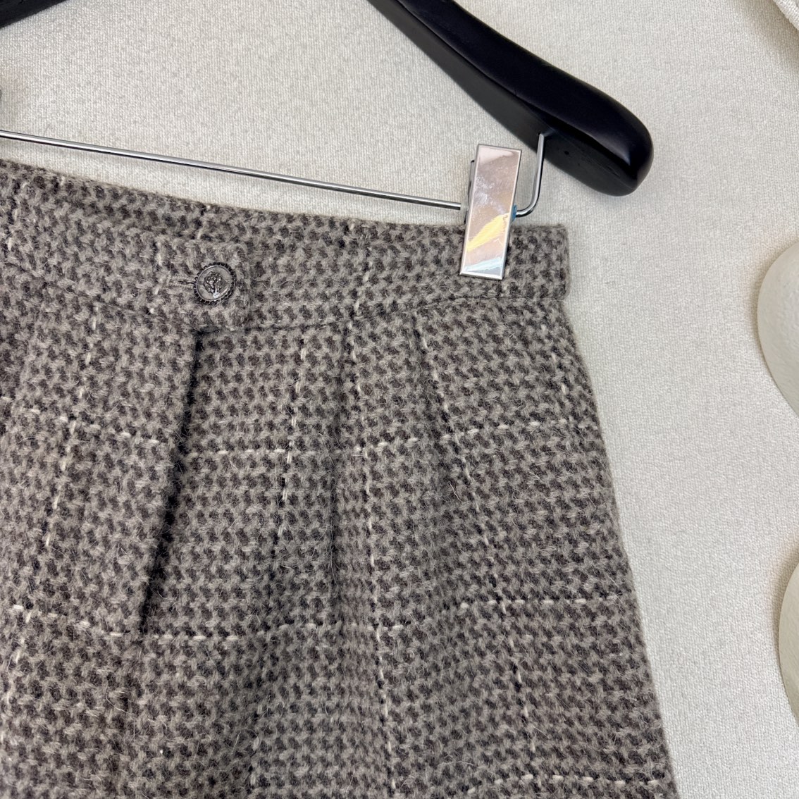 特价🉐️❗️SM❗️不退不换❗️独家首发 C家 25Ss————早春最新走秀同款高级灰套装🩶重工艺立体亮